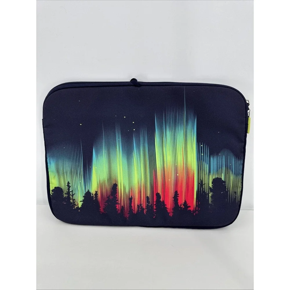 Griffin & Threadless Electric Sky Aurora Borealis Laptop Sleeve NEW‎ Large 16
